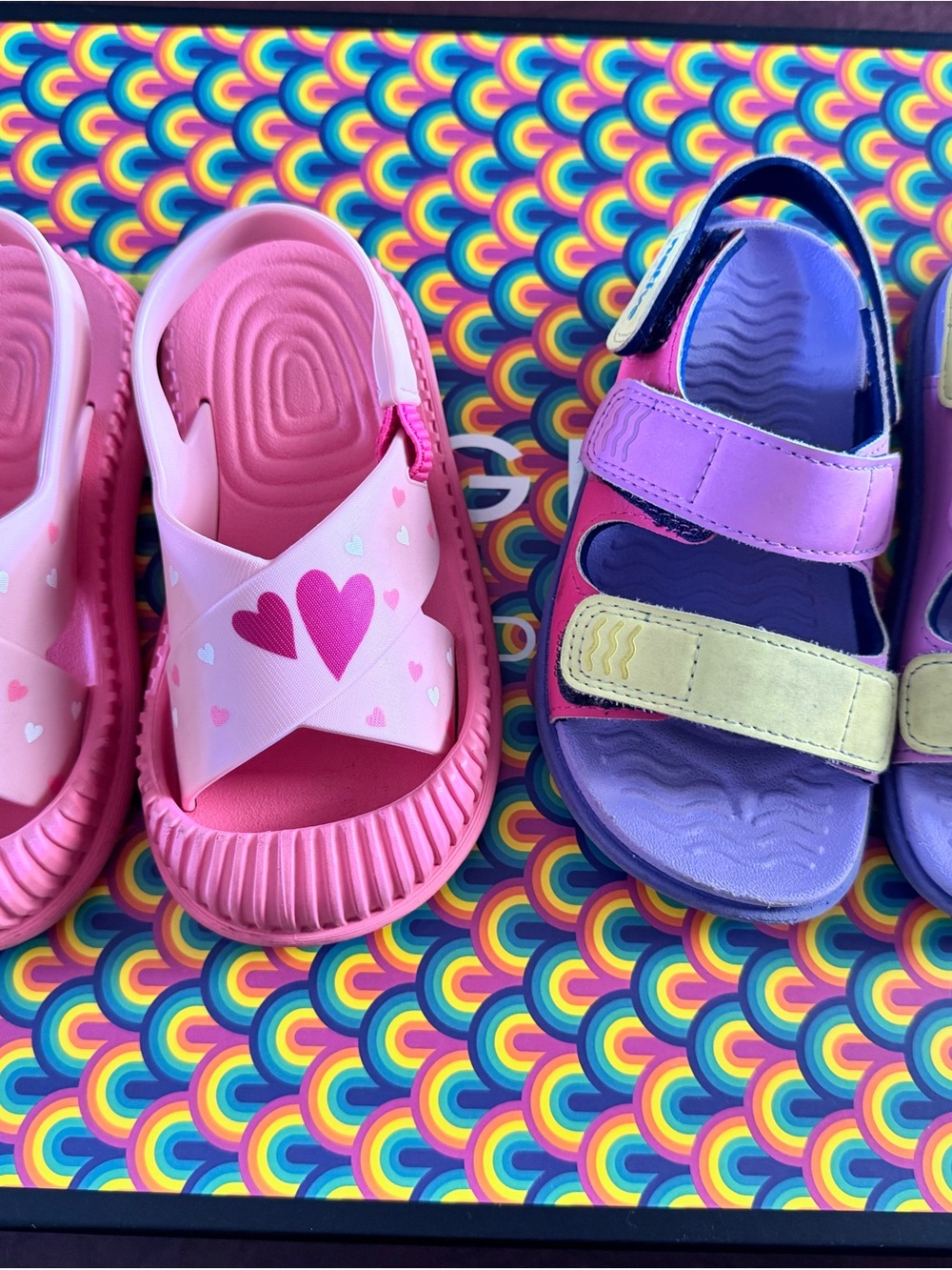 Native Sandals - Picture 7 of 7